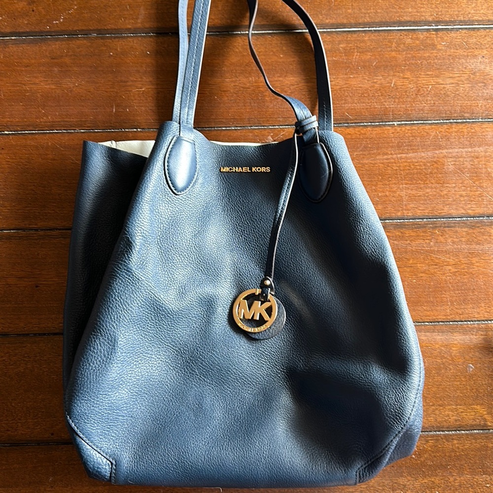 Michael Kors Tote